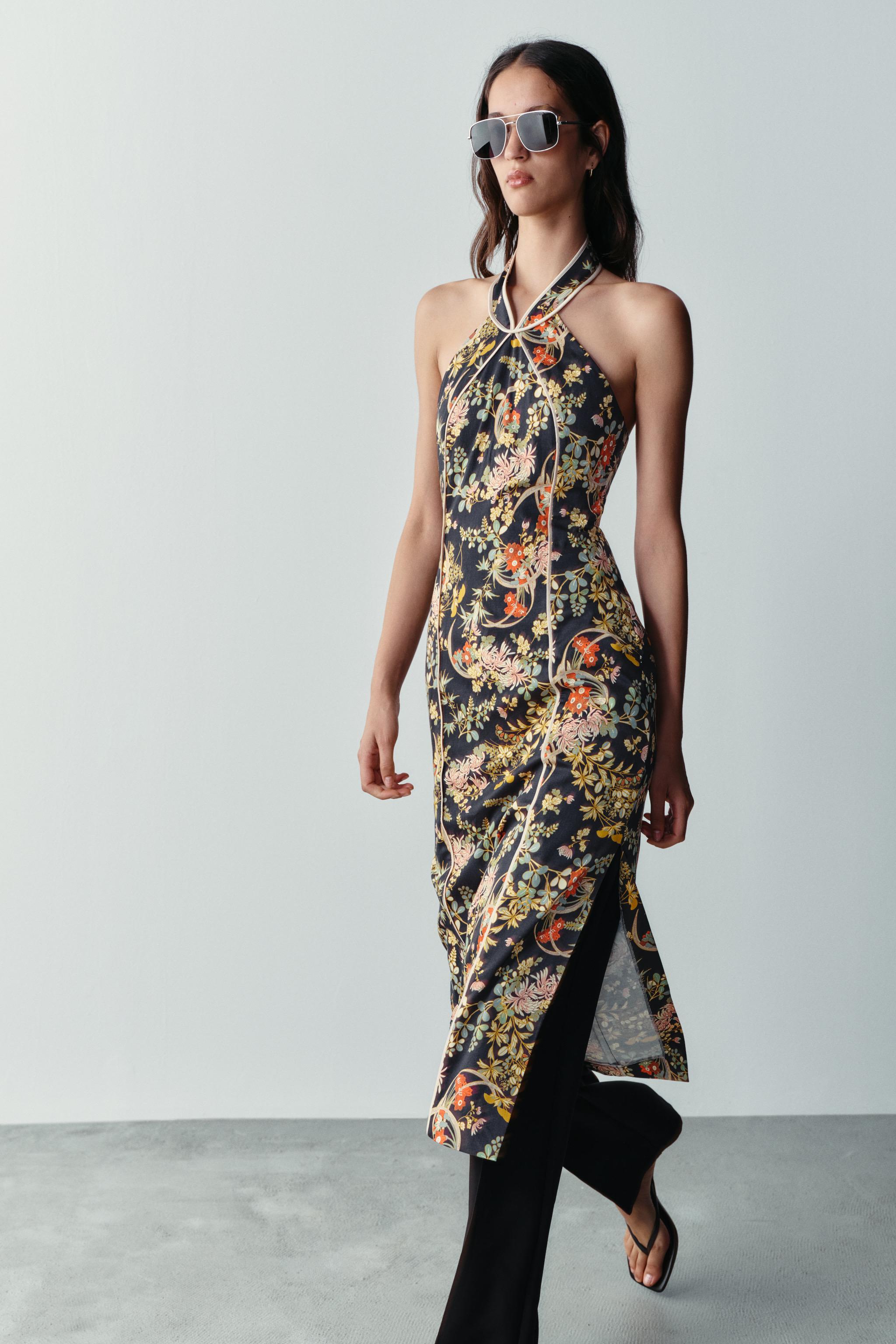 PRINTED HALTER DRESS